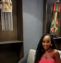 Landed in mumbai 10 days only - escort in Mumbai Photo 3 of 4