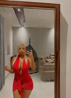 Lolah - escort in Pune Photo 3 of 4