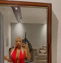 Lolah - puta in Pune