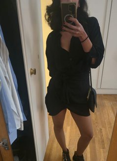 Lolaslutwife - escort in Beirut Photo 2 of 8
