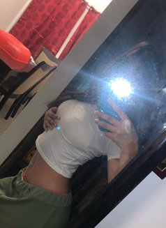 Lole - escort in Saitama Photo 1 of 6