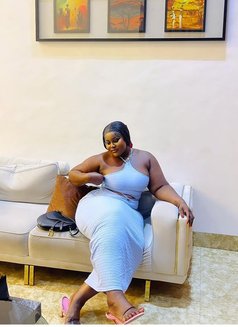 Loli - escort in Abidjan Photo 3 of 3