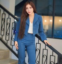 Lolita - escort in Bali