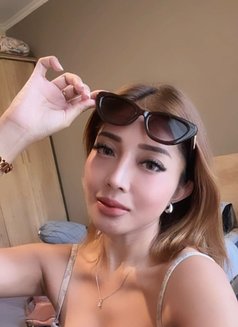 Lolita - escort in Bali Photo 5 of 7