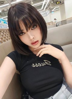 Lolita Pia - escort in Macao Photo 2 of 5