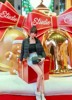 Lolita Pia - escort in Macao Photo 5 of 5