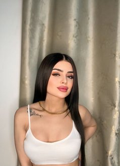 Lolita - escort in Dubai Photo 9 of 13