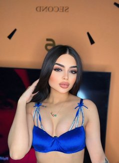 Lolita - escort in Dubai Photo 5 of 6