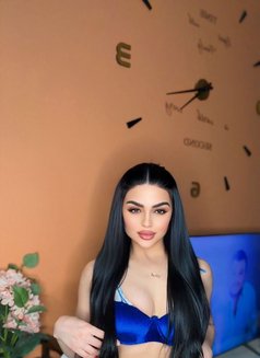 Lolita لولو - escort in Dubai Photo 4 of 9