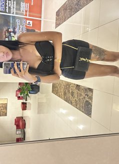 Lolita - Transsexual escort in Bangkok Photo 6 of 6