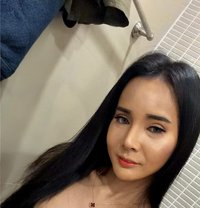 Sexy Leggy Lolita - Acompañantes transexual in Bangkok