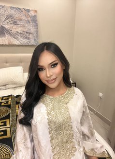 Lolita_top_both strong dick_biger - Transsexual escort in Jeddah Photo 12 of 17
