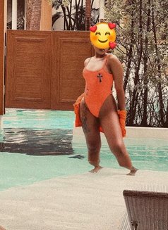Sweet chocolate booty Keila - escort in Hyderabad Photo 2 of 5