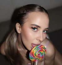 LoLLipOp Hot Lady’s - puta in Dubai Photo 15 of 15
