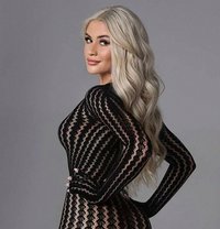 Lollita - puta in Dubai