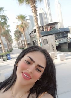 Lolo Arab girls - escort in Dubai Photo 11 of 15