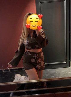 نار - puta in Erbil Photo 3 of 9