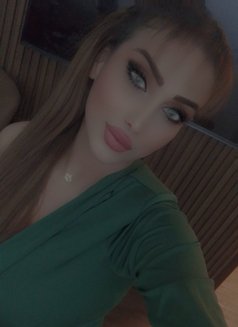 Fofo gi - puta in Beirut Photo 4 of 6