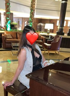 Lolo in business bay - puta in Dubai Photo 1 of 9