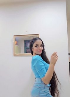 Lolo - Male escort in Dubai Photo 4 of 9