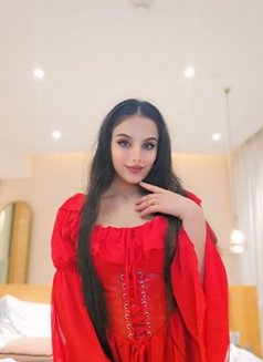 Lolo - Male escort in Dubai Photo 5 of 9