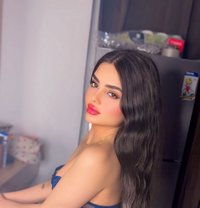 LOLO - escort in Dubai Photo 7 of 8