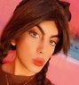 Lolo - Transsexual escort in Beirut Photo 1 of 3