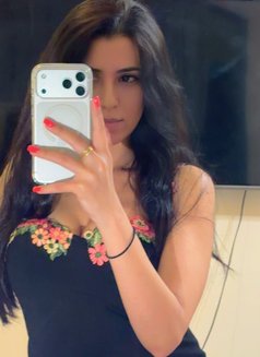 Lolotones - escort in Dubai Photo 5 of 6