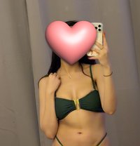 Lolotones - escort in Dubai