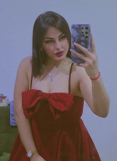 Lolwa - escort in Erbil Photo 3 of 5