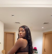 Loly - escort in Dubai