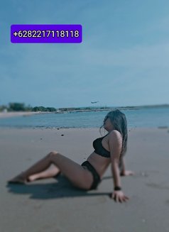 Lolyta Massage - escort in Bali Photo 2 of 5