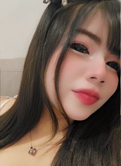 Lomlo - puta in Khobar Photo 1 of 4