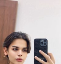 Lon - Acompañantes transexual in Erbil