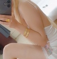 Lona - escort in Dubai