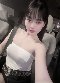 Lona New Sexy Slim - escort in Dubai Photo 1 of 5