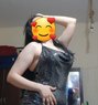 Lona - escort in Dubai Photo 1 of 2