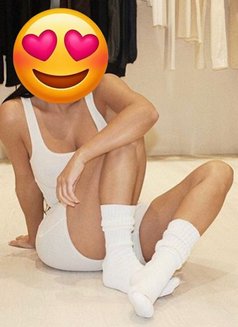 Lona - puta in Erbil Photo 2 of 3