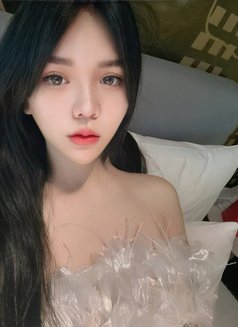 Lona, - escort in Hanoi Photo 11 of 16