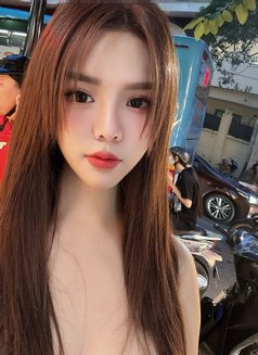 Lona, - puta in Hanoi Photo 17 of 18