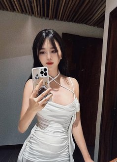 Lona, - escort in Hanoi Photo 22 of 27