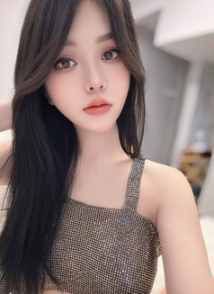 Lona, - escort in Hanoi Photo 27 of 27