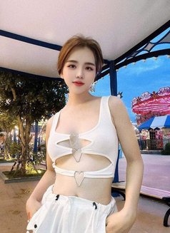 Lona, - escort in Hanoi Photo 27 of 28