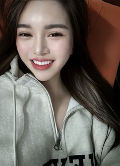 Lona, - escort in Hanoi Photo 16 of 22