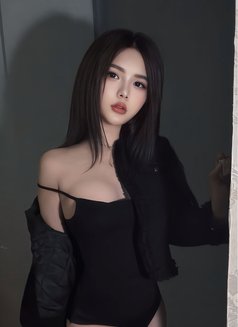 Lona, - puta in Hanoi Photo 3 of 26