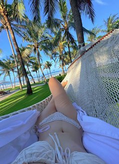 Lona, - puta in Hanoi Photo 9 of 26