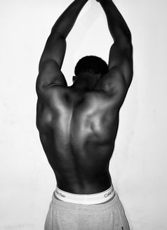 Long Dick - Male escort in Kuwait Photo 4 of 4