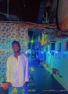 Long Dickyy - Male escort in Lagos, Nigeria Photo 5 of 7