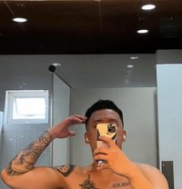 Longfucck - Male escort in Manila