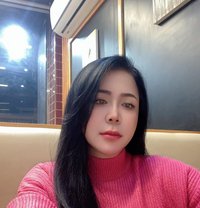 Longhee - puta in Doha